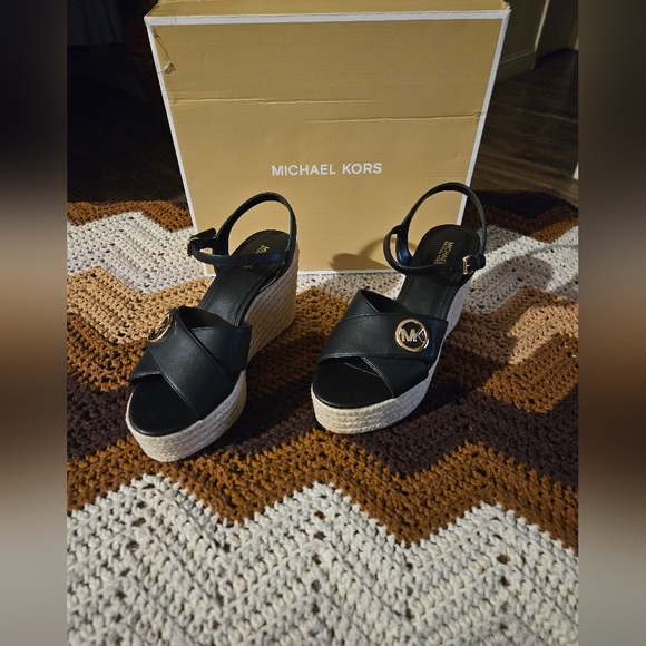 Michael Kors Hannah Black Wedge Sandals - Picture 1 of 7